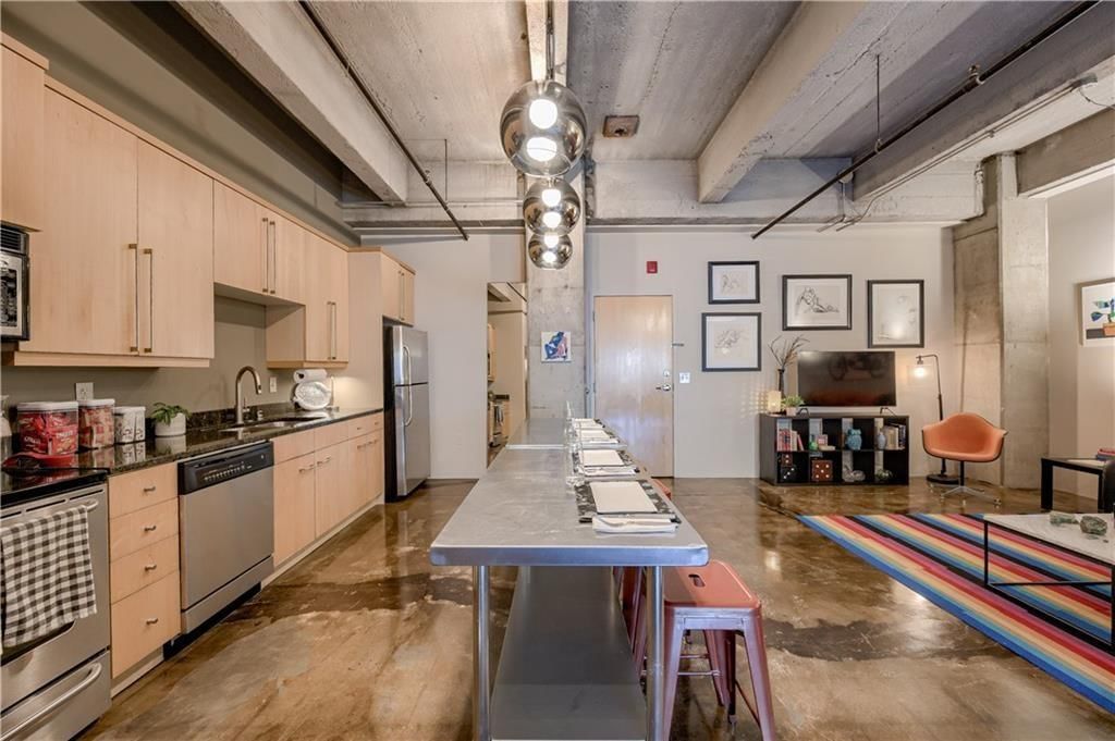 360 W Pershing Road — photo 8