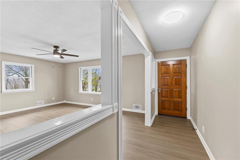802 W Jones Street — photo 5