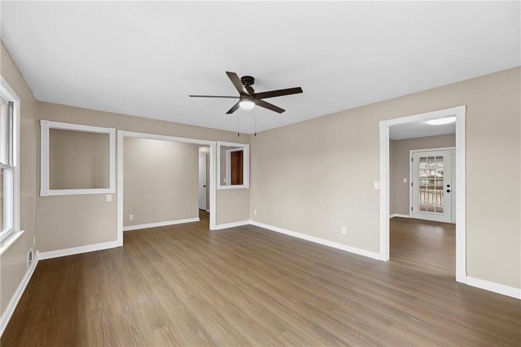 802 W Jones Street — photo 9