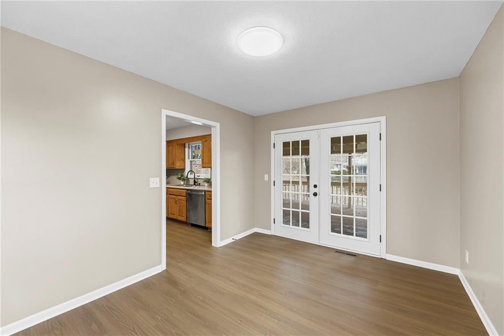 802 W Jones Street — photo 13