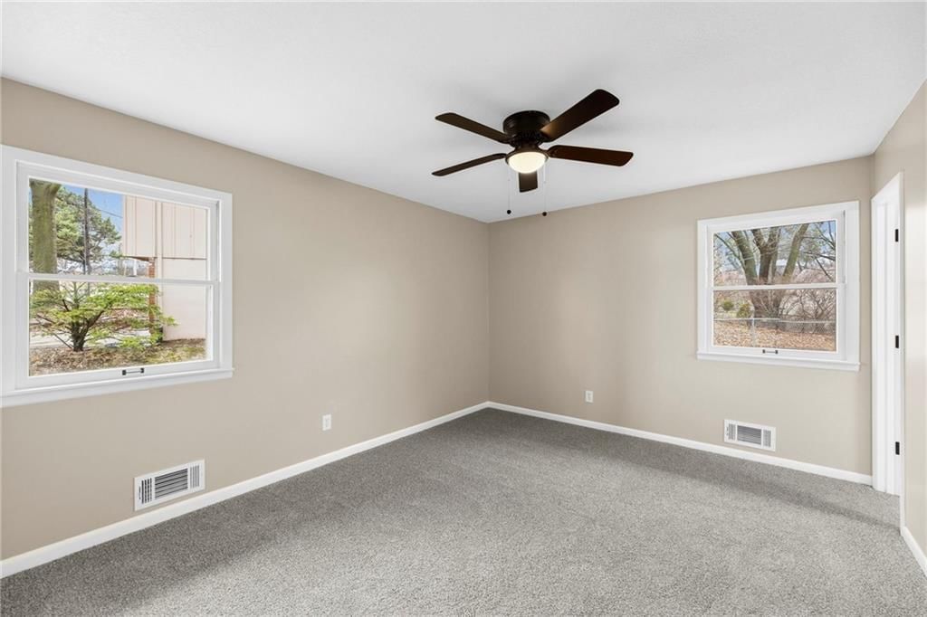 802 W Jones Street — photo 23