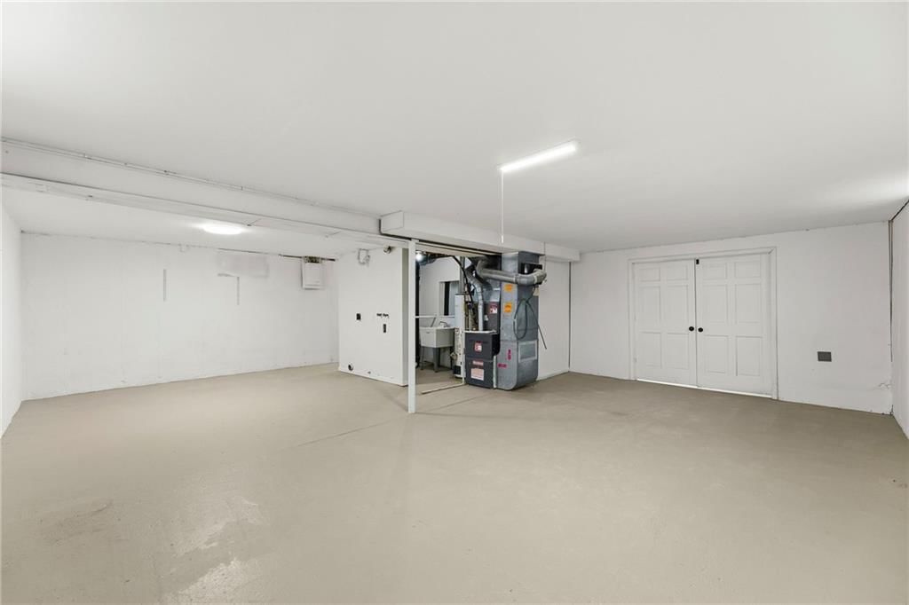 802 W Jones Street — photo 33