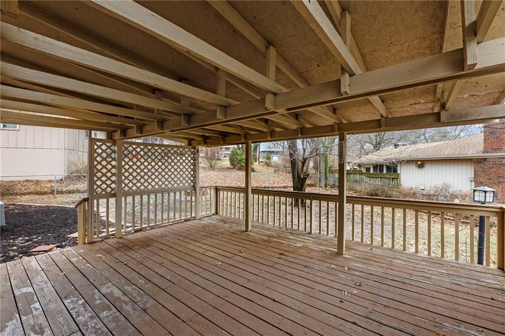 802 W Jones Street — photo 35