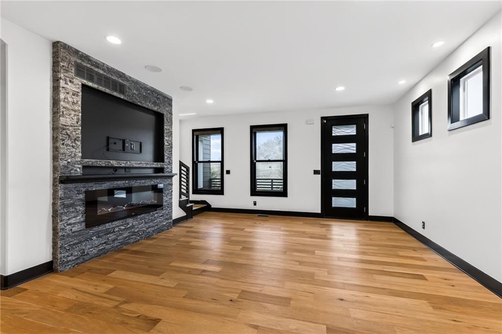 930 S Harmony Avenue — photo 5