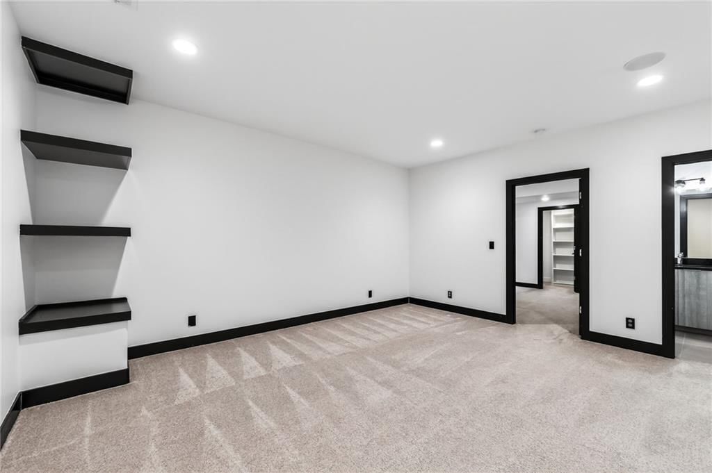 930 S Harmony Avenue — photo 24