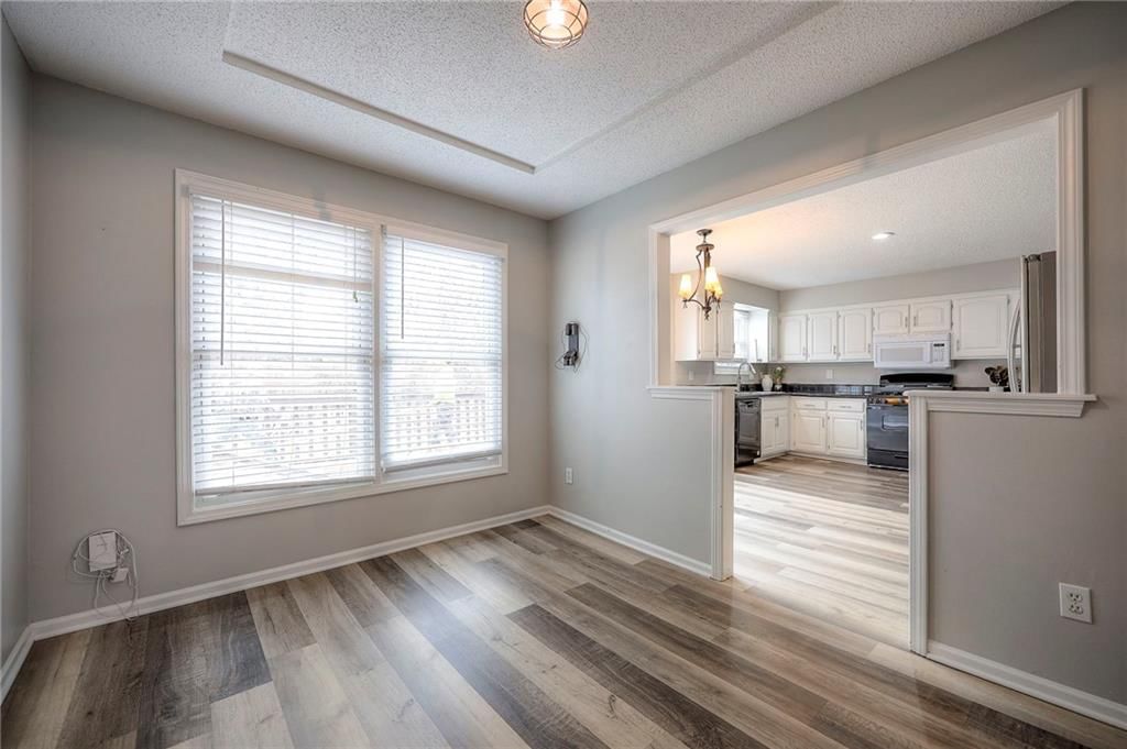 7745 W 154th Terrace — photo 8