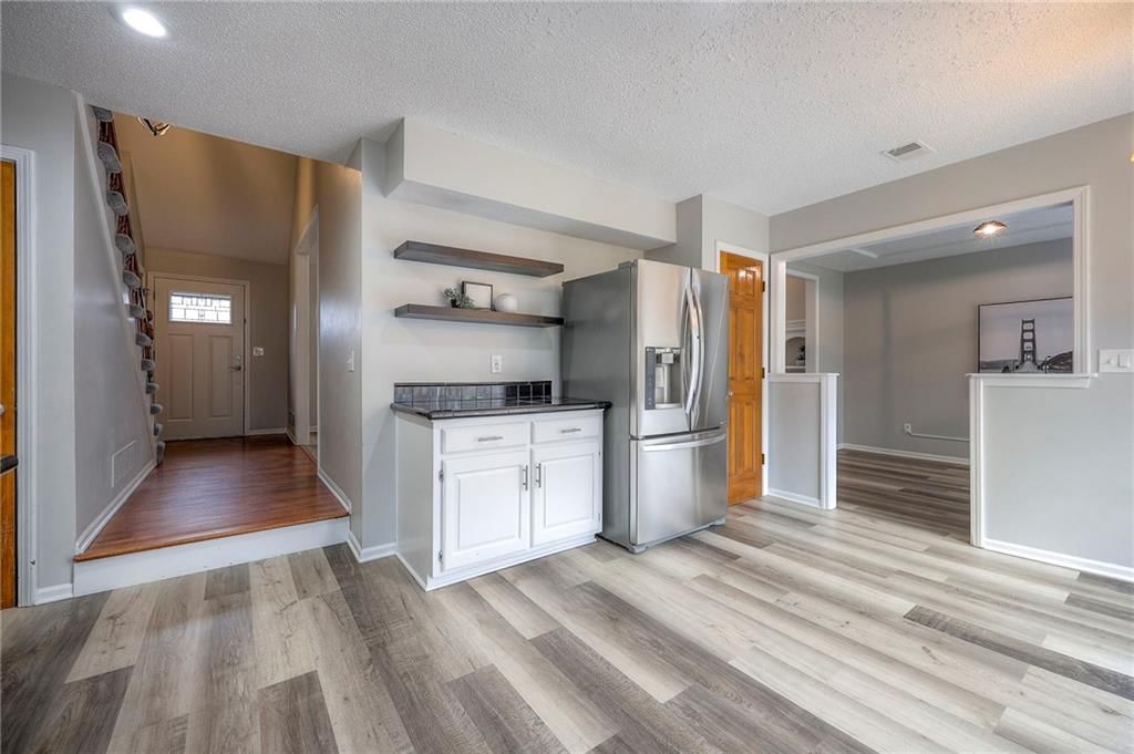 7745 W 154th Terrace — photo 11