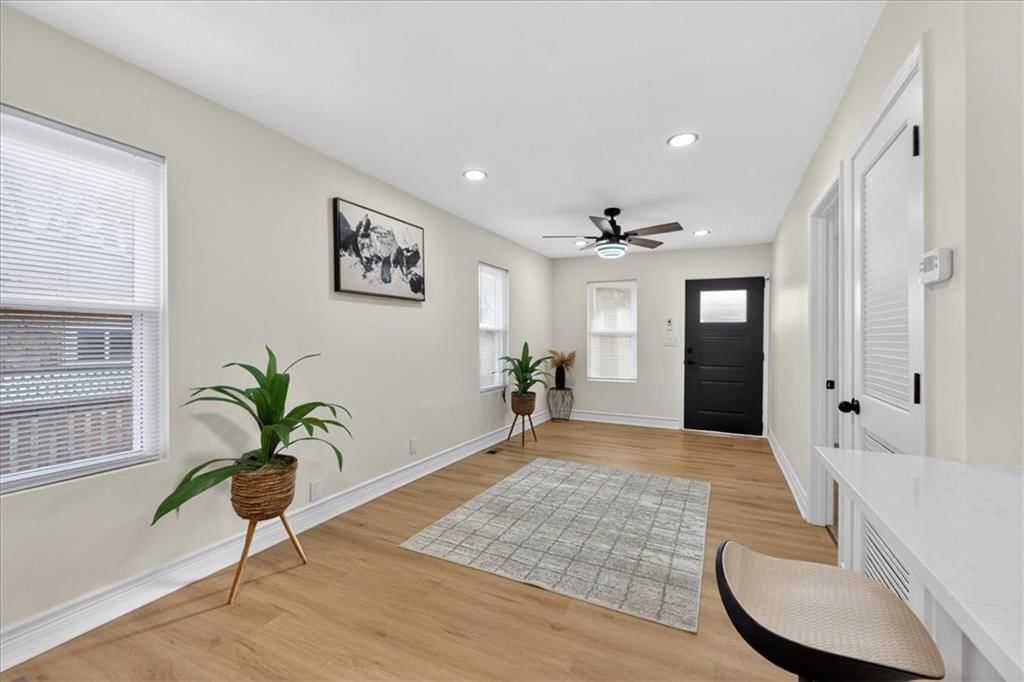 816 S Lake Drive — photo 9