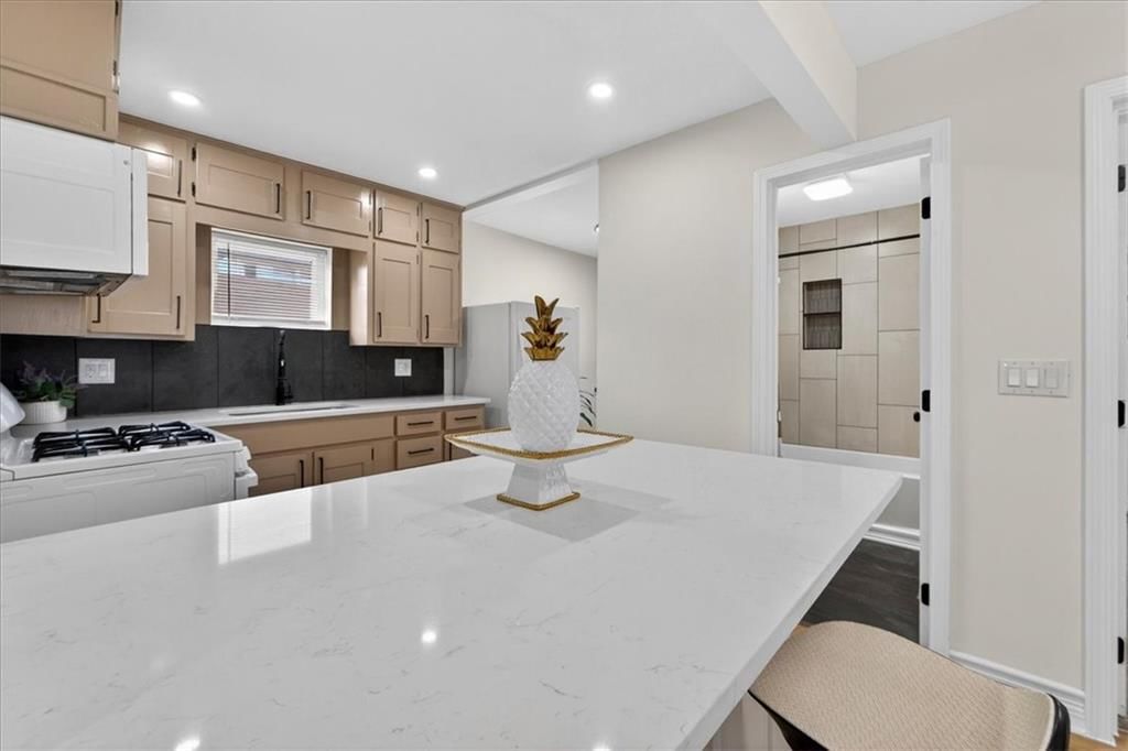 816 S Lake Drive — photo 12