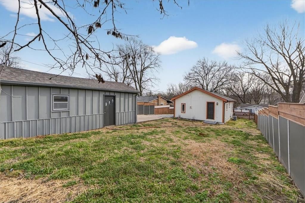 816 S Lake Drive — photo 34