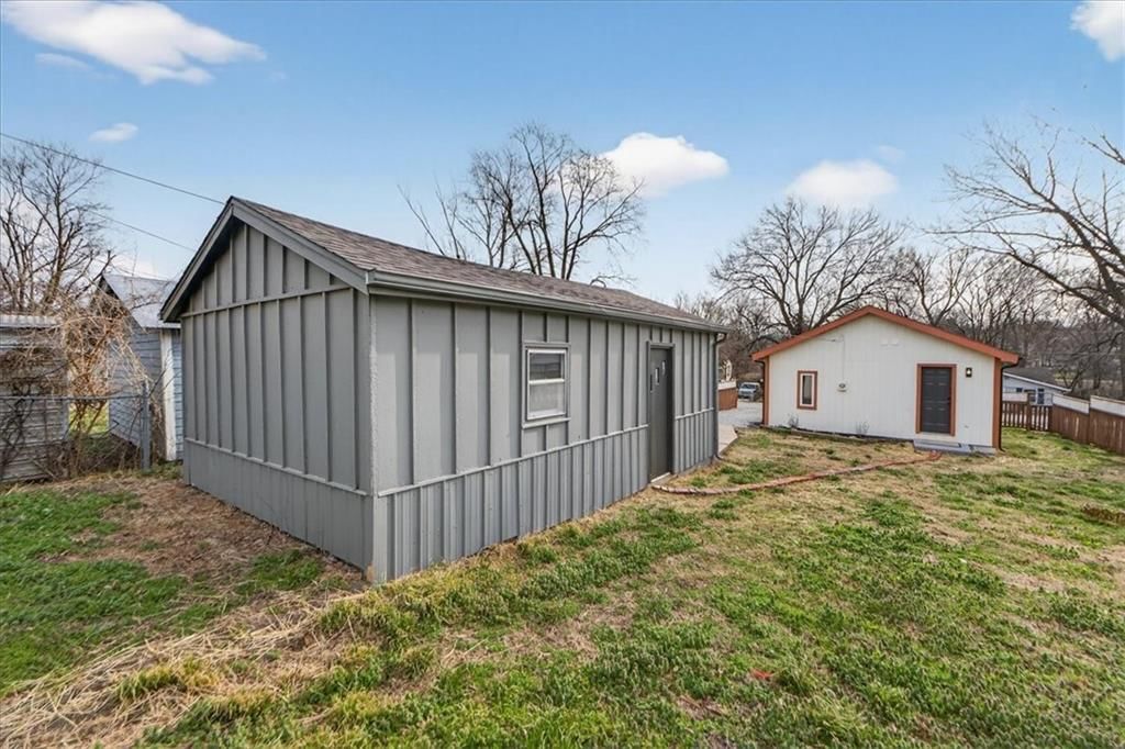 816 S Lake Drive — photo 36