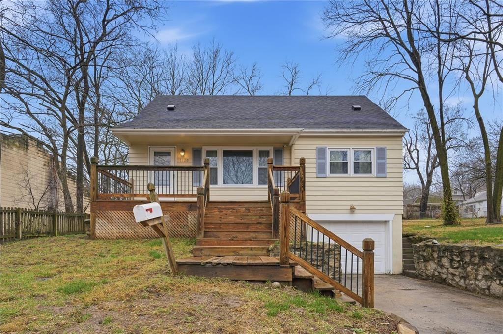 1120 S Leslie Street, Independence, MO