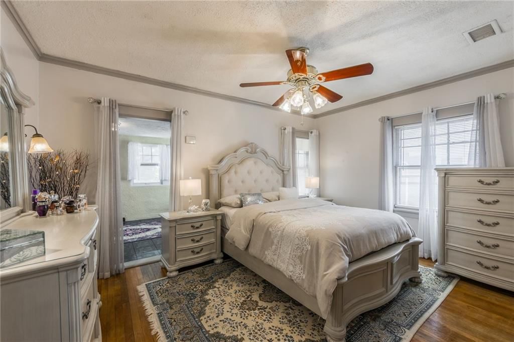 135 Elmwood Avenue — photo 22