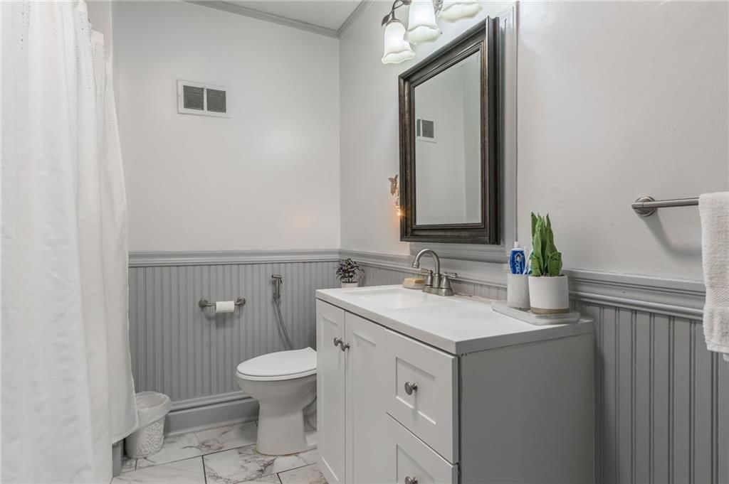 135 Elmwood Avenue — photo 28