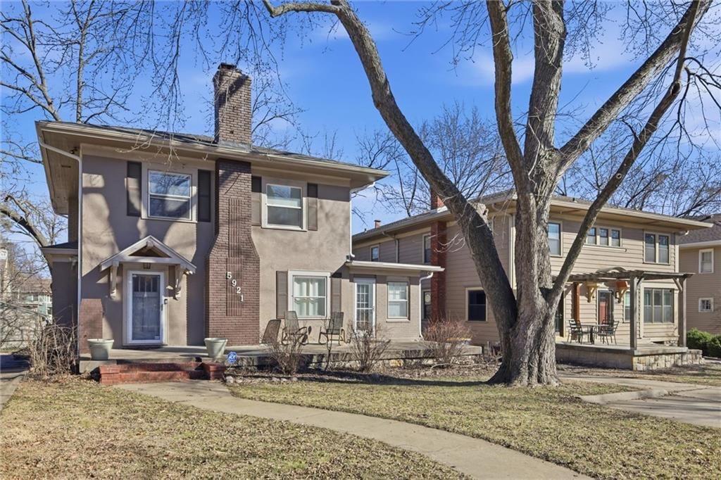 5921 Wornall Road — photo 3