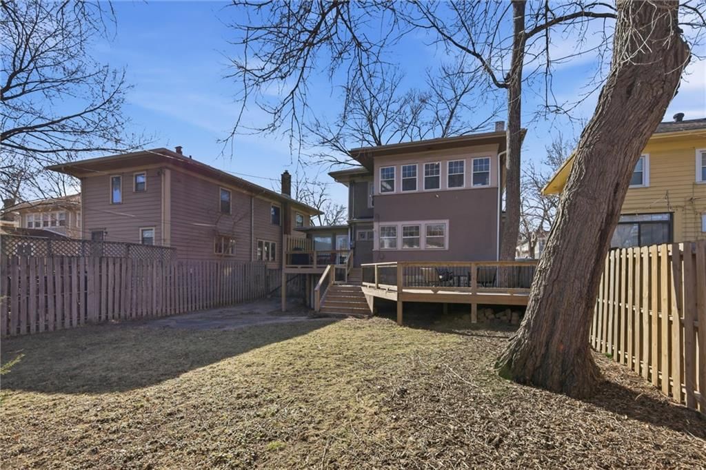 5921 Wornall Road — photo 30
