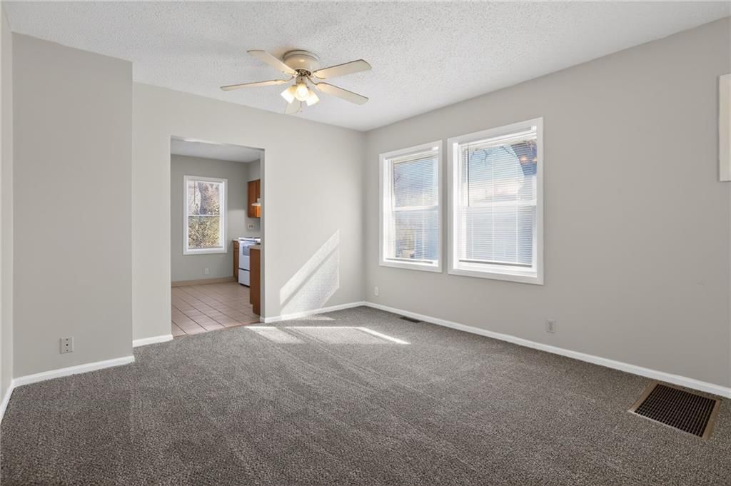5605 Ditzler Avenue — photo 12