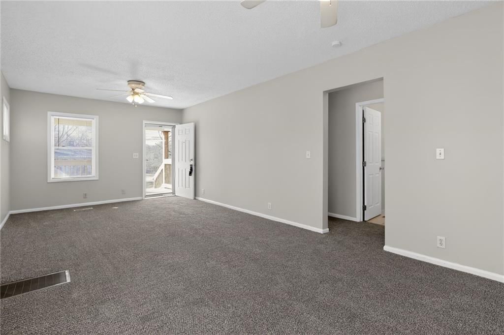 5605 Ditzler Avenue — photo 14