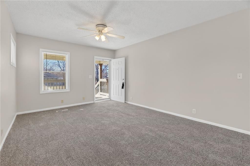 5605 Ditzler Avenue — photo 16