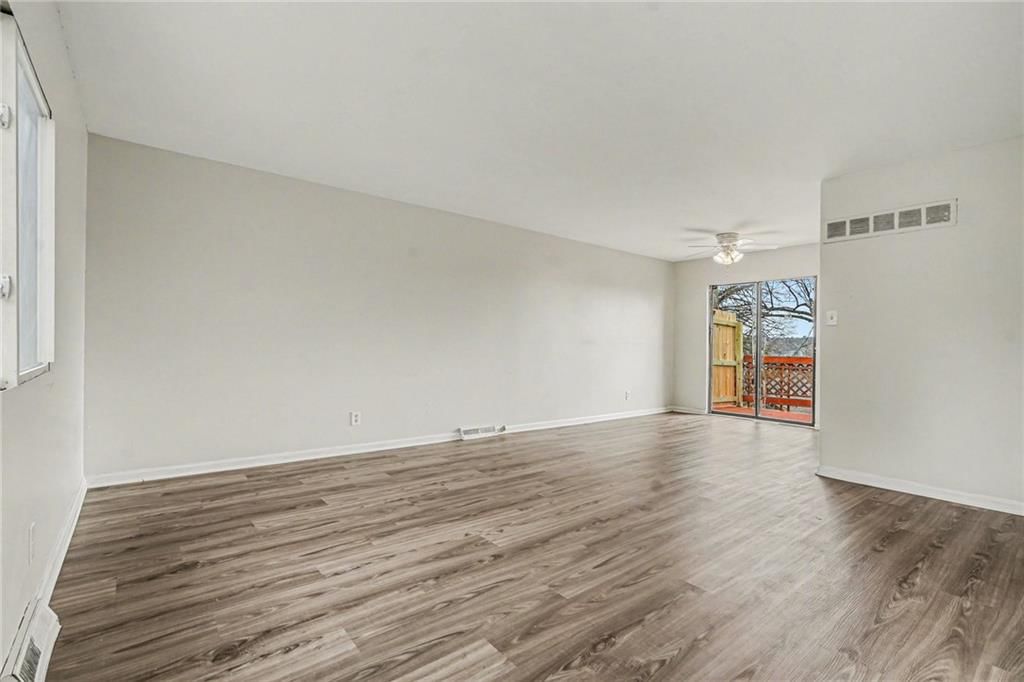 1828-1830 E 48th Street — photo 16