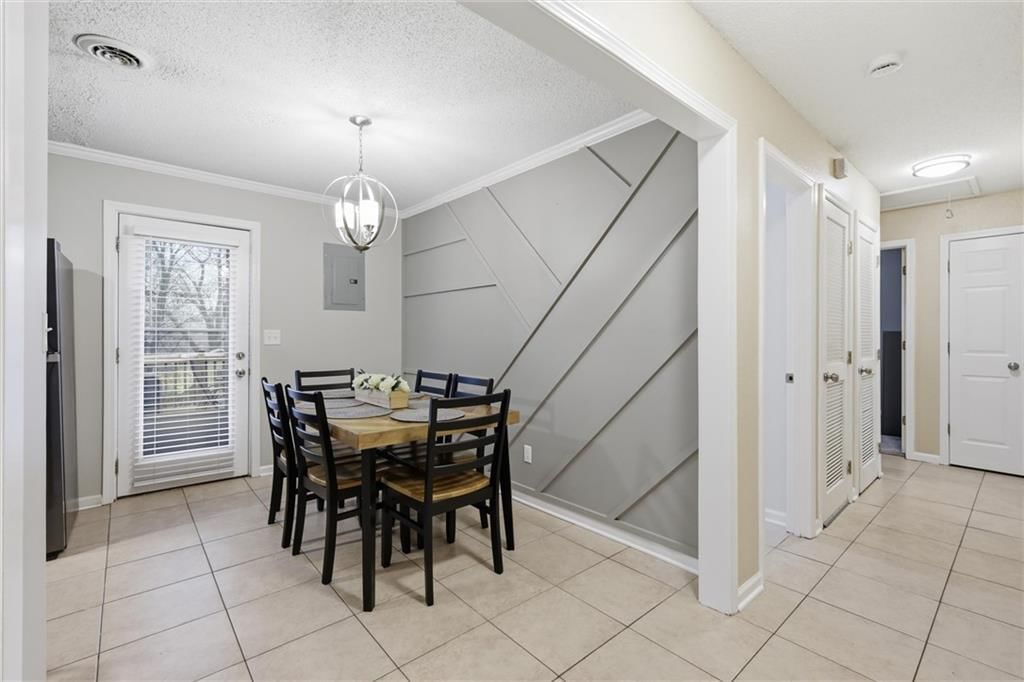 2513 S 48th Street — photo 10