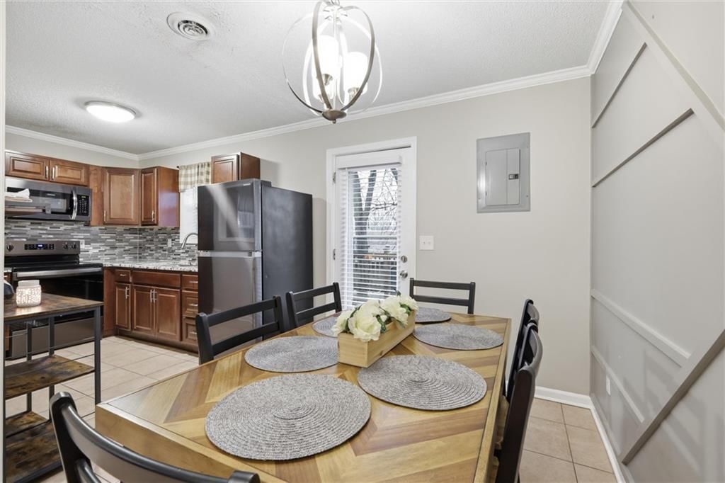 2513 S 48th Street — photo 13