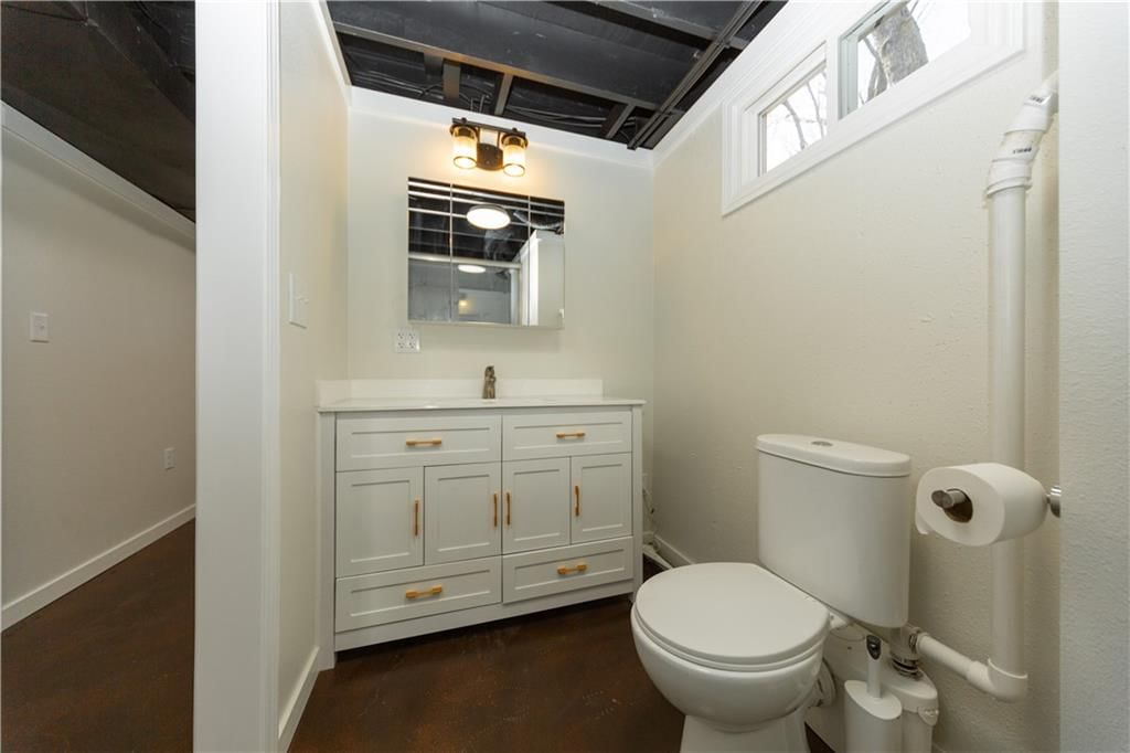 1106 Clayzell Drive — photo 37