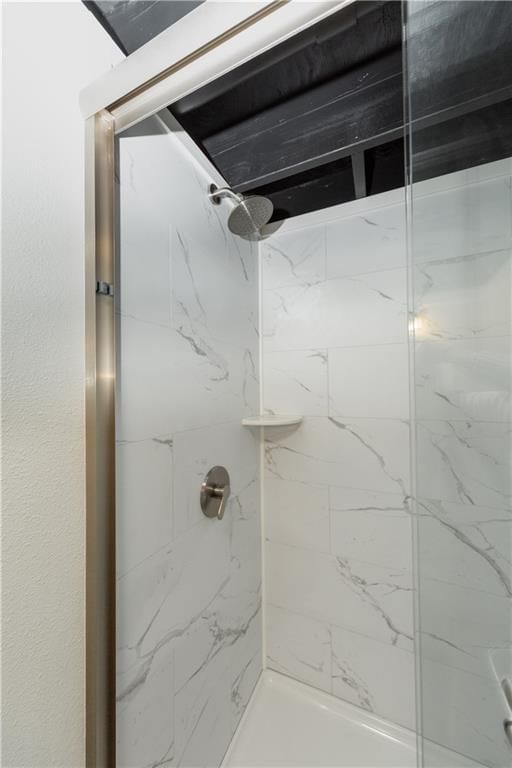 1106 Clayzell Drive — photo 40