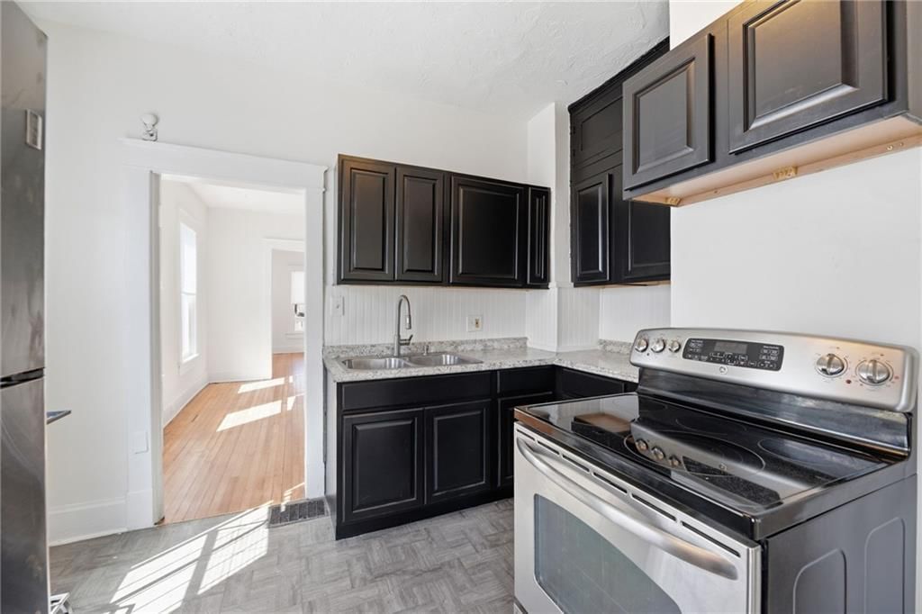 3327 Garfield Avenue — photo 12