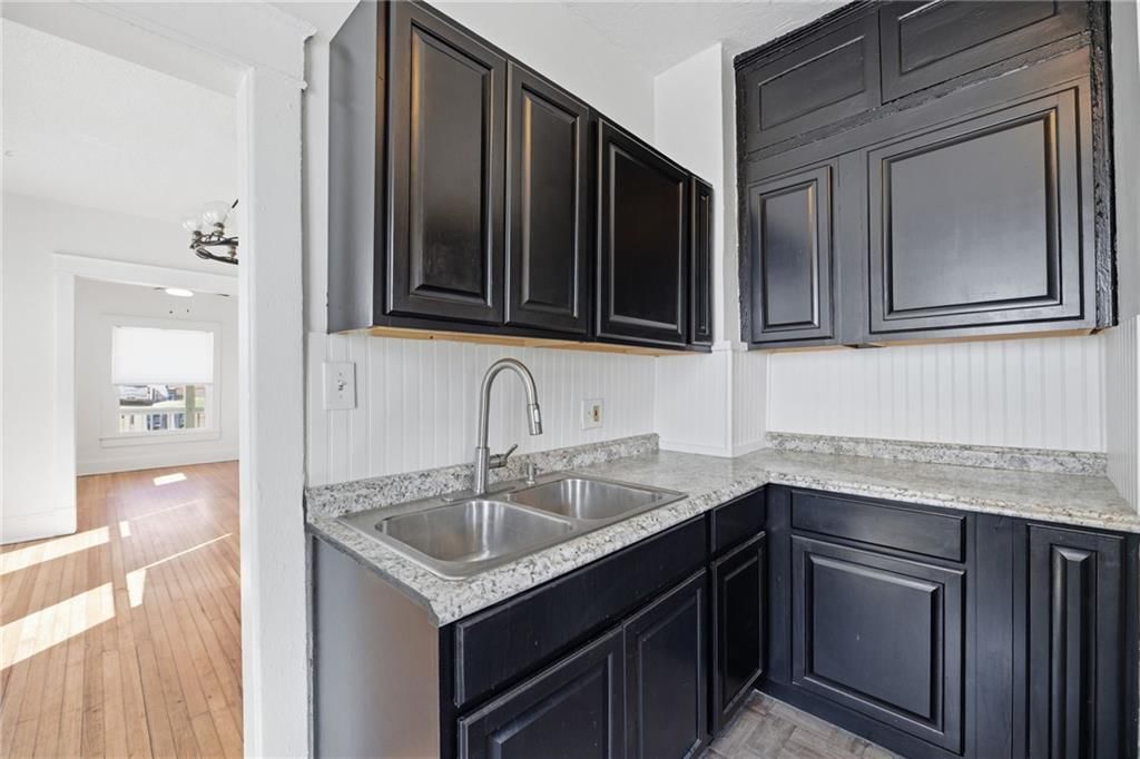 3327 Garfield Avenue — photo 13
