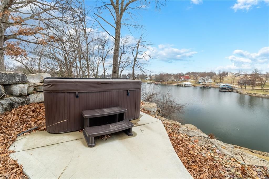 226 Lake Viking Terrace — photo 17