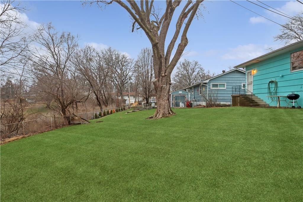 11412 Myrtle Avenue — photo 13