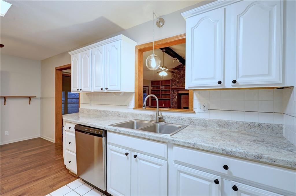3613 Randall Drive — photo 7