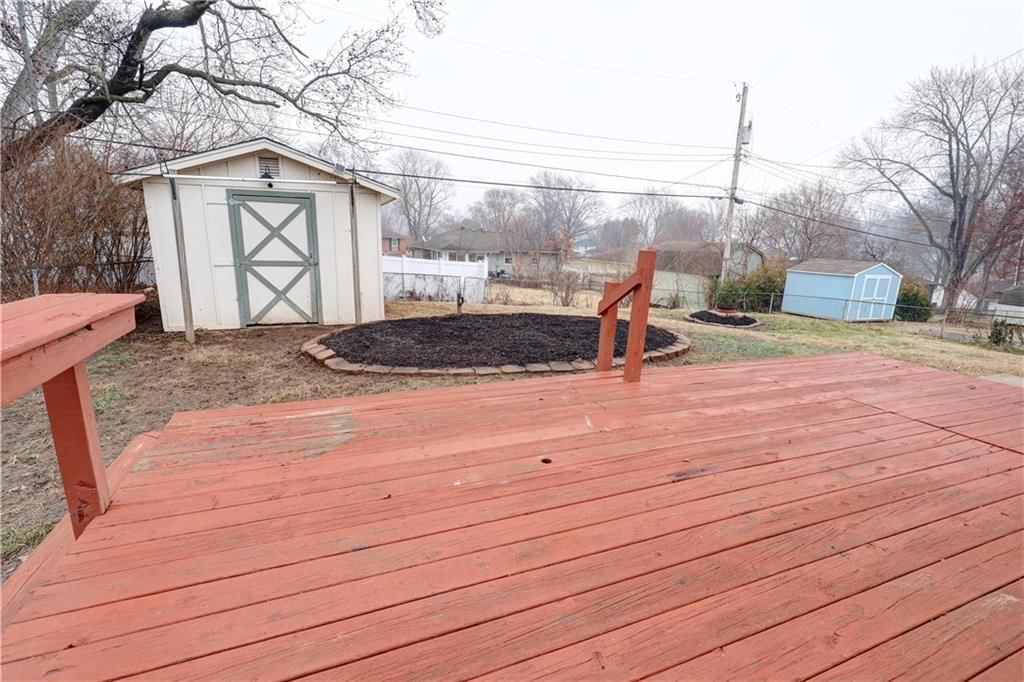 3613 Randall Drive — photo 32