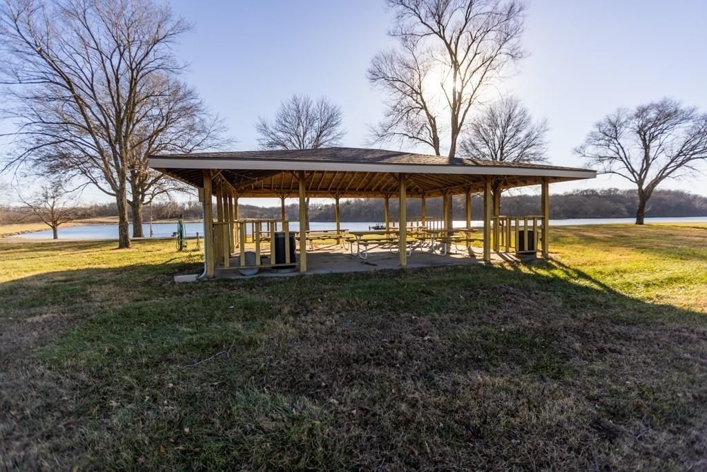 23076 Springdale Road — photo 31