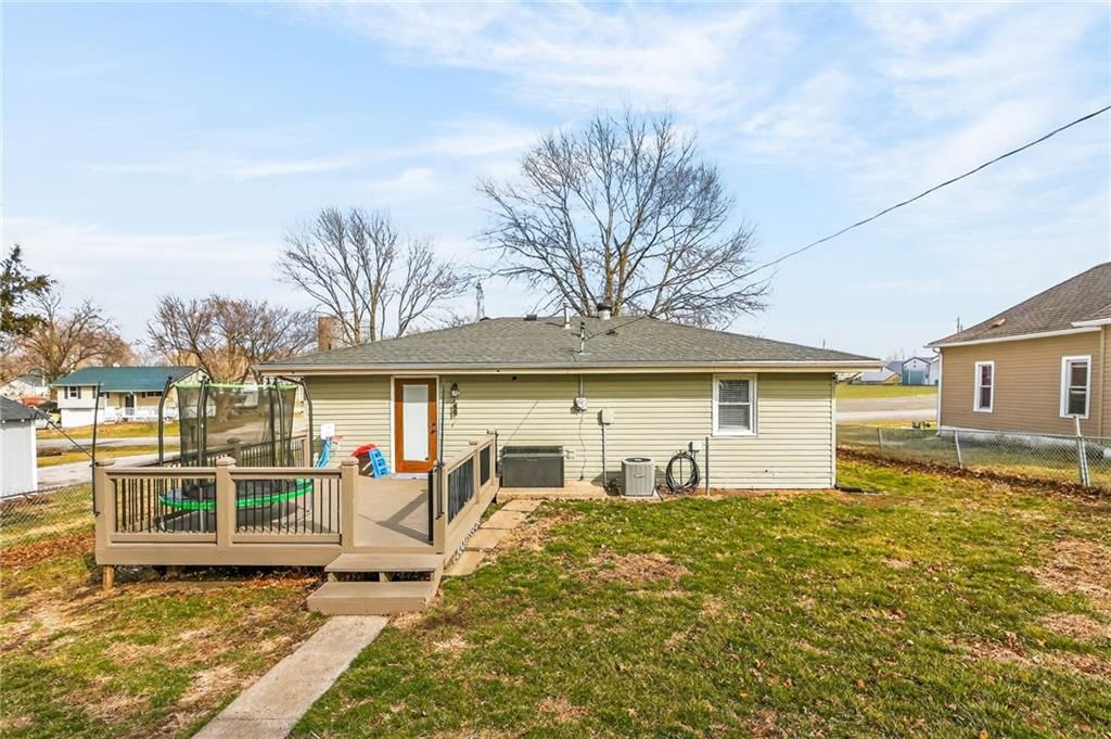 406 Park Street — photo 18