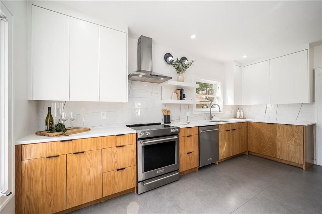 1407 W 50th Street — photo 15
