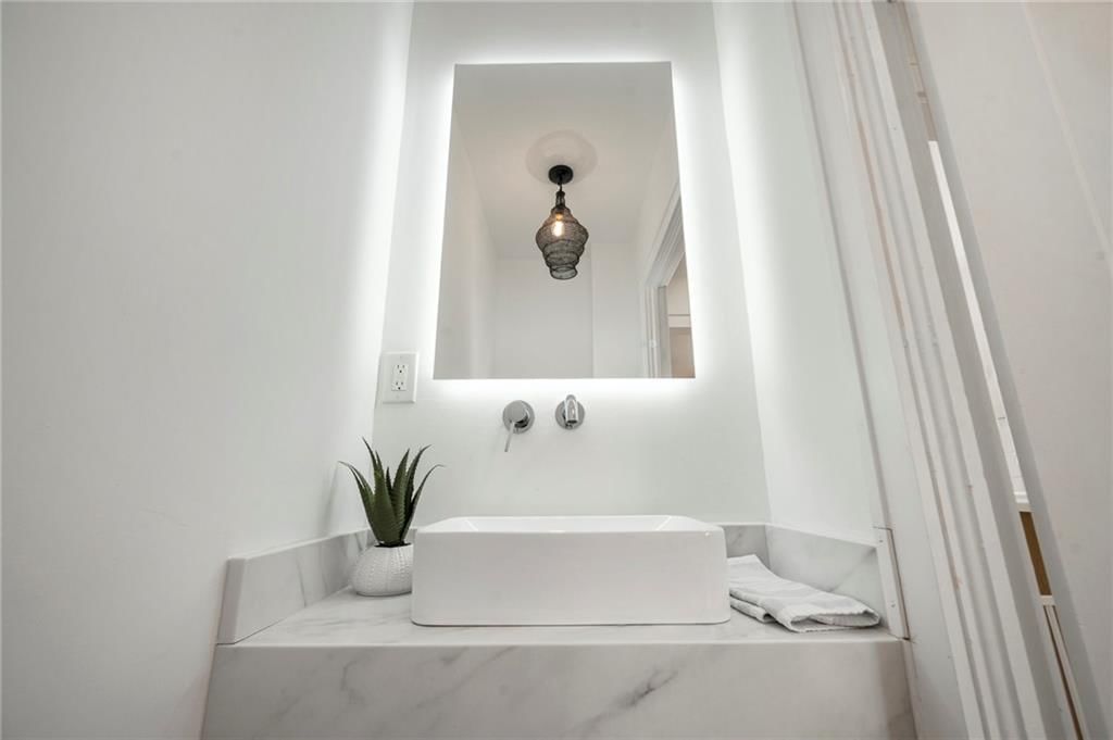 1407 W 50th Street — photo 18