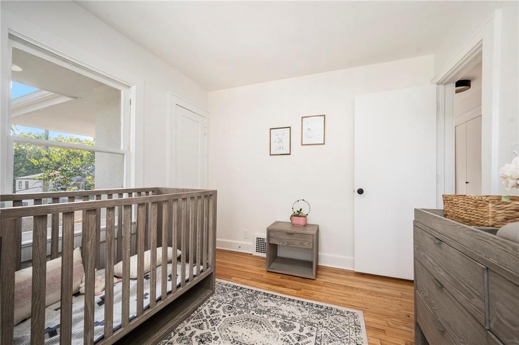 1407 W 50th Street — photo 24