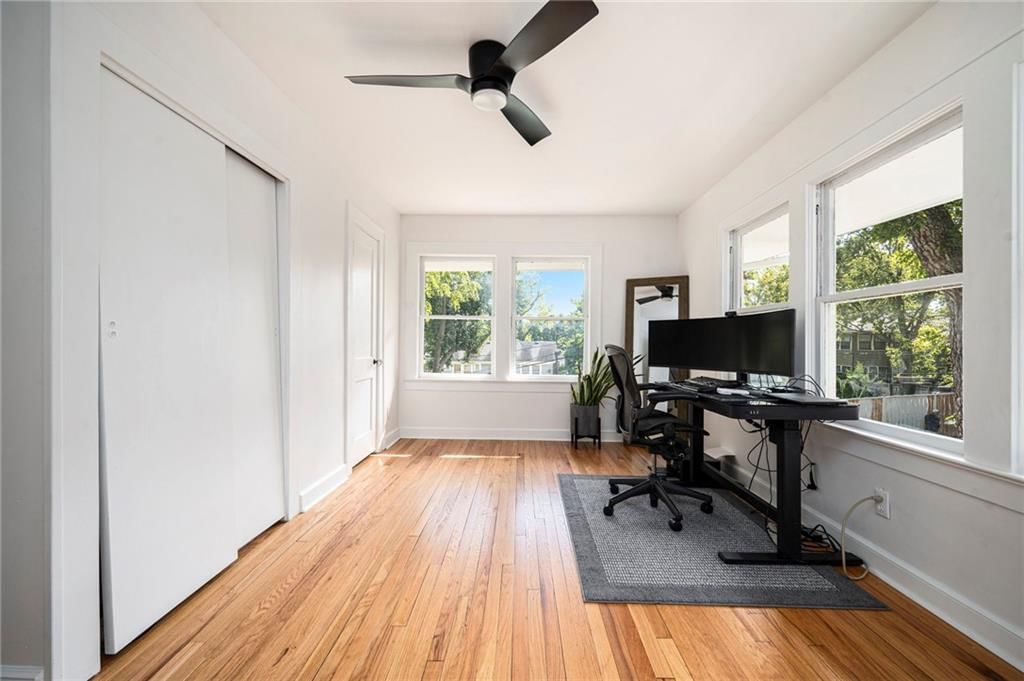 1407 W 50th Street — photo 25