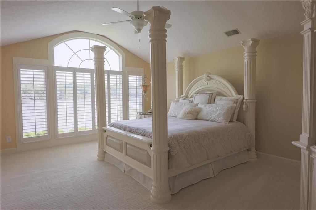 223 NW North Shore Drive — photo 18