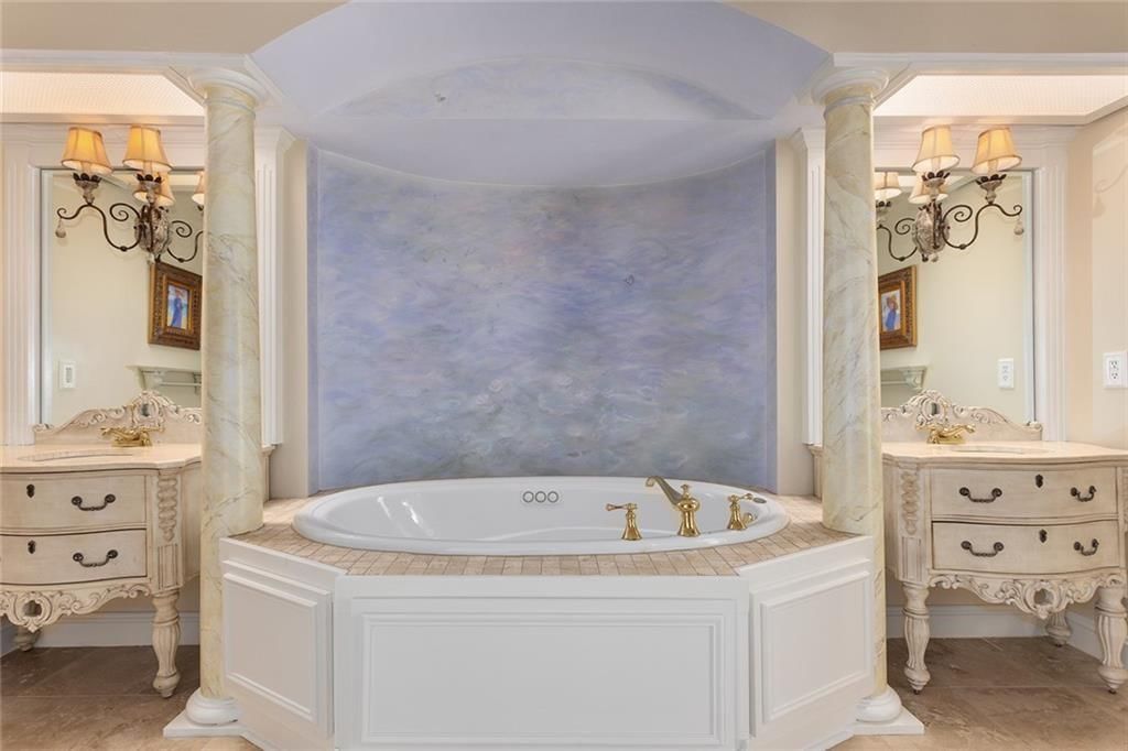 223 NW North Shore Drive — photo 35