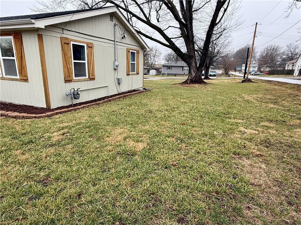616 Shotwell Street — photo 2