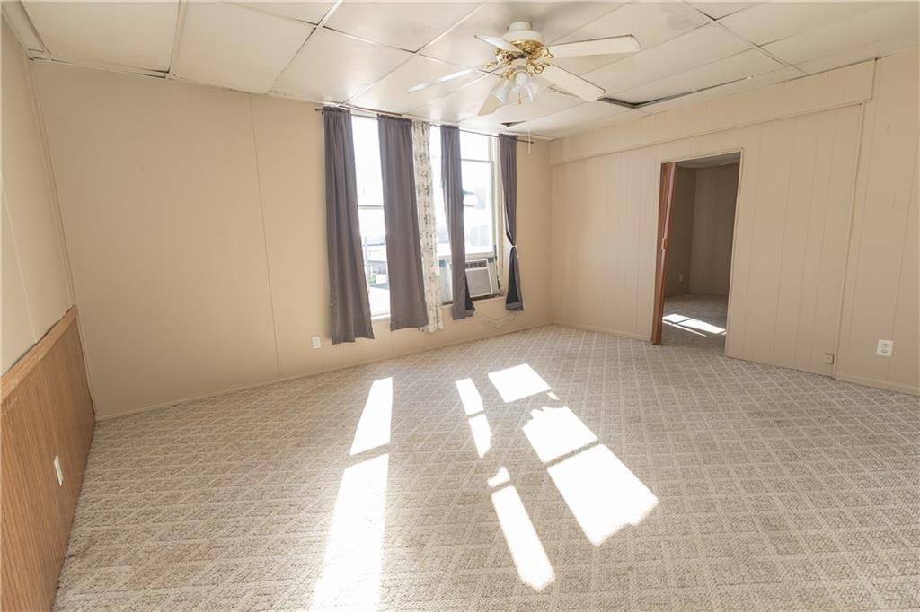 106 W Main Street — photo 16