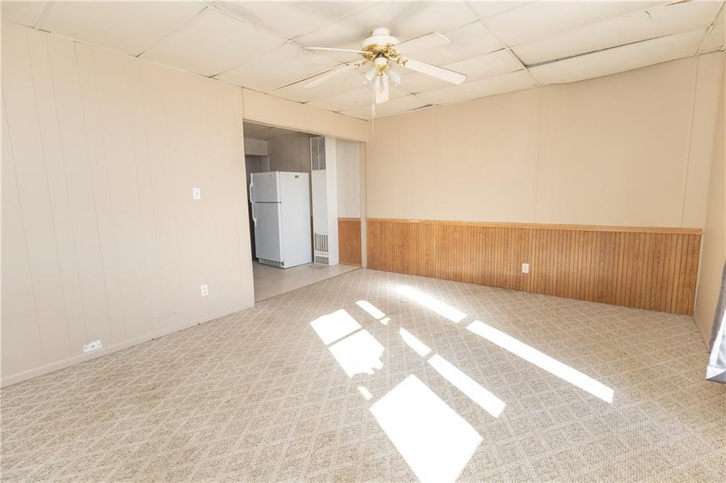 106 W Main Street — photo 17