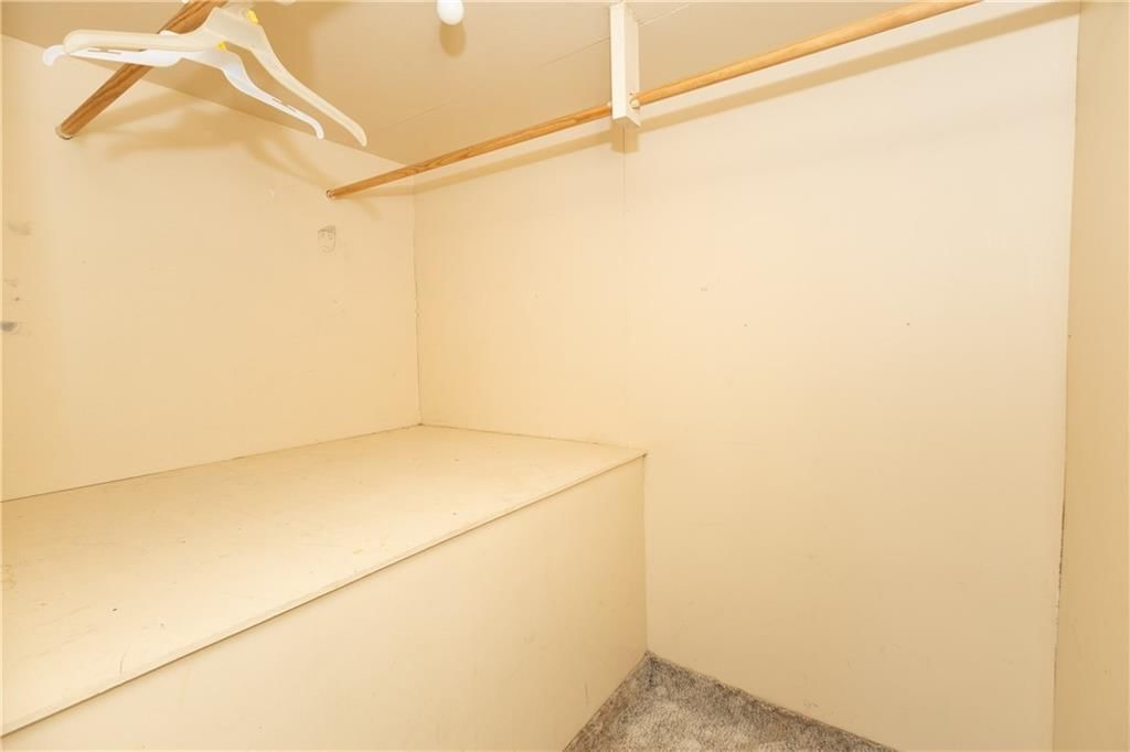106 W Main Street — photo 22