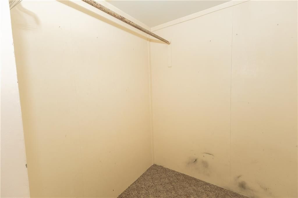 106 W Main Street — photo 24