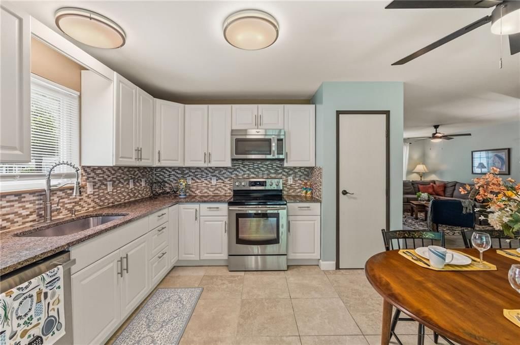 9253 Walnut Street — photo 18