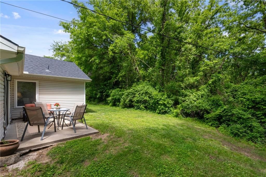 9253 Walnut Street — photo 42