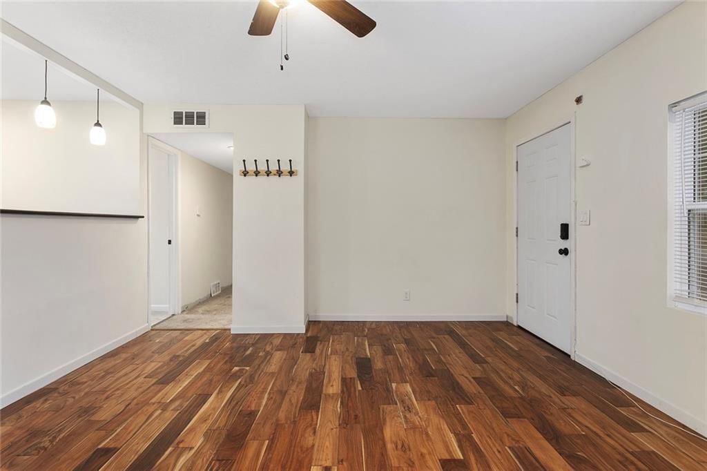 4603 WOOD Avenue — photo 6